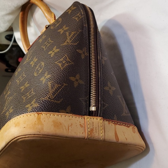 Louis Vuitton Handbag- - Picture 7 of 16